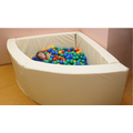 Сухой бассейн в форме 1/4 круга. Размер 150х150х66 см.