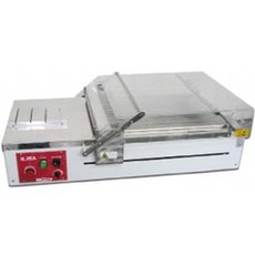 Машина для резки кондитерских масс Pavoni LIRA/E