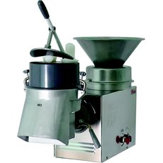 Универсальная кухонная машина Торгмаш УКМ-11 (ОМ-300) (овощерезательно-протирочная машина)