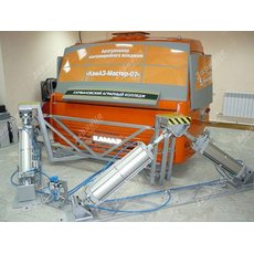 Автотренажер контраварийного вождения "КамАЗ-Мастер-07/В" (оригинальная кабина автомобиля КамАЗ, установленная на шестистепенную динамическую платформу)