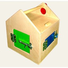 Домик с дверцами и замочками