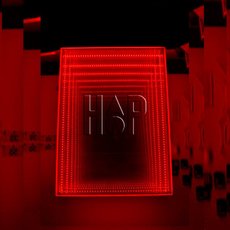 Интерактивный экспонат Зеркальный колодец