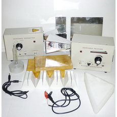 Комплект приборов и принадлежностей для демонстрации свойств электромагнитных волн