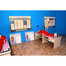 Многофункциональный учебно-тренажерный комплекс "Реаниматор" по обучению оказанию первой помощи на месте происшествия для учащихся общеобразовательных учреждений