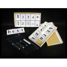 Набор цифр, букв и знаков с магнитным креплением для школы (ламинированный)