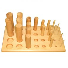 Настольная панель с колышками для координации (Я могу!).