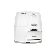 УЛЬТРАКОРОТКОФОКУСНЫЙ ПРОЕКТОР VIVITEK DW770UST