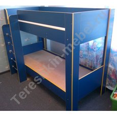 Кровать детская двухъярустная с лесенкой