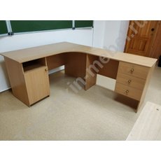 Стол письменный угловой
