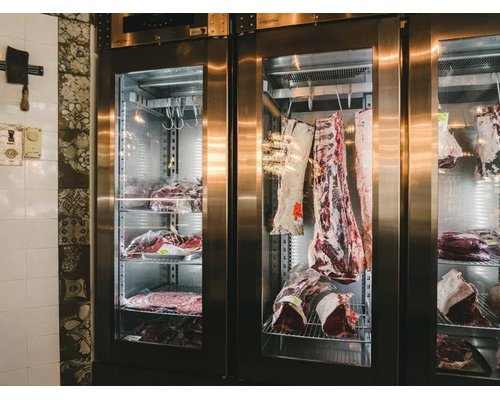 Шкаф для созревания мяса и сыра LoStagionatore MEAT&CHEESE 1500 BLACK