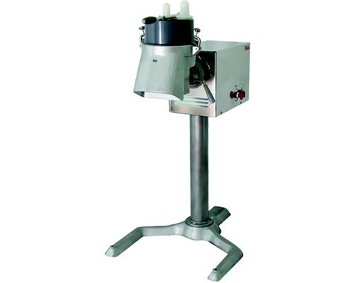 Универсальная кухонная машина Торгмаш УКМ-06 (мясорубка 250 кг/ч, овощерезка с протиркой, подставка) Универсальная кухонная машина Торгмаш УКМ-06 (мясорубка 250 кг/ч, овощерезка с протиркой, подставка)