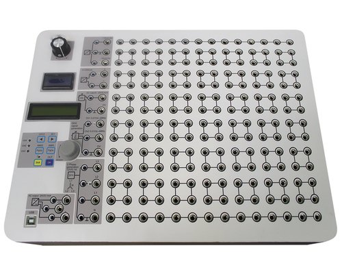 Демонстрационный стенд-тренажер по цифровой технике Демонстрационный стенд-тренажер по цифровой технике