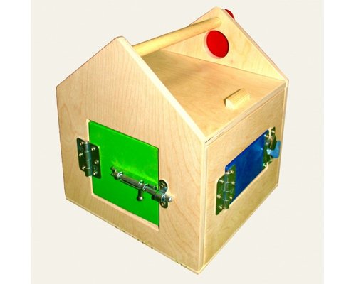 Домик с дверцами и замочками