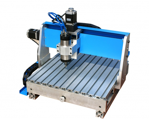 ФРЕЗЕРНЫЙ МИНИ-СТАНОК С ЧПУ RS-3040