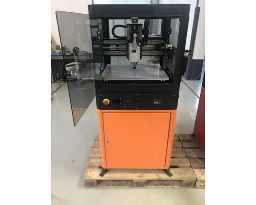 Фрезерный станок DF-MILL