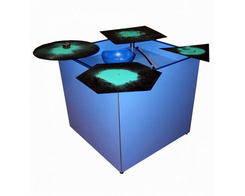 Интерактивный экспонат Фигуры Хладни (смычковые)