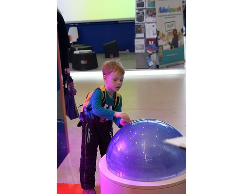 Интерактивный экспонат Турбулентность