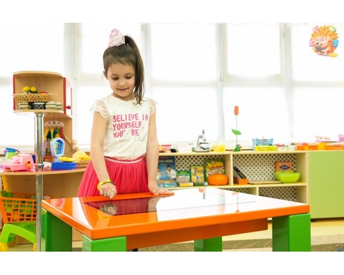 Интерактивный стол Уникум-1 24''