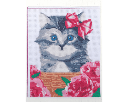 Канва для вышивки крестиком "Котенок в корзинке", 25*20 см