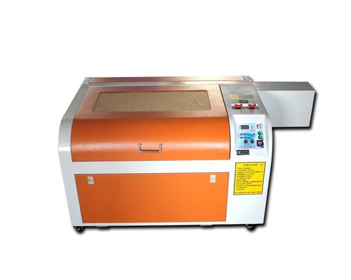 ЛАЗЕРНЫЙ СТАНОК KL 6040 STANDARD (100 ВТ)