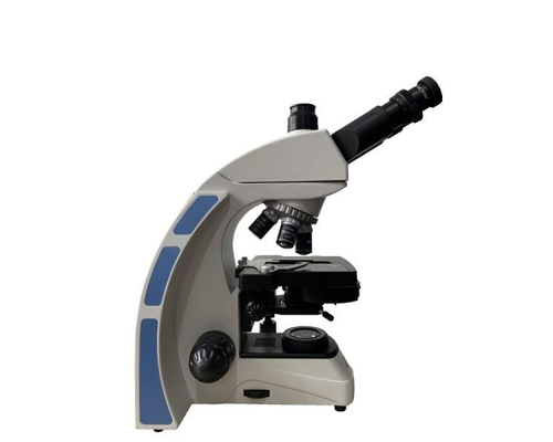 Микроскоп цифровой Levenhuk MED D45T LCD, тринокулярный