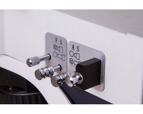 Микроскоп Levenhuk MED PRO 600 Fluo