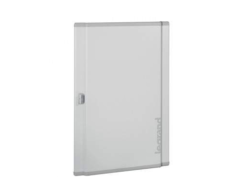 Дверь металлическая выгнутая XL3 800 шириной 660мм для щитов Кат. № 0 204 03