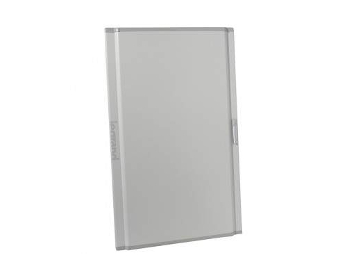 Дверь металлическая выгнутая XL3 800 шириной 910мм для щитов Кат. № 0 204 08