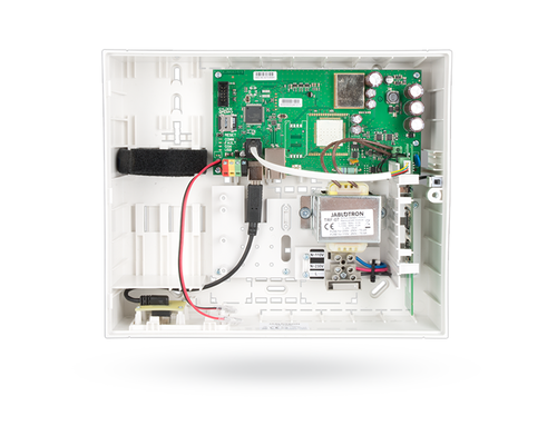 JA-100KR Охранно-пожарная контрольная панель со встроенным LAN коммуникатором и радио-модулем