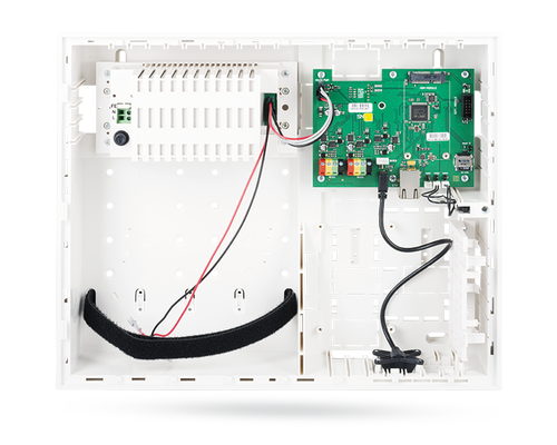 JA-107K Охранно-пожарная контрольная панель с коммуникатором локальной сети LAN
