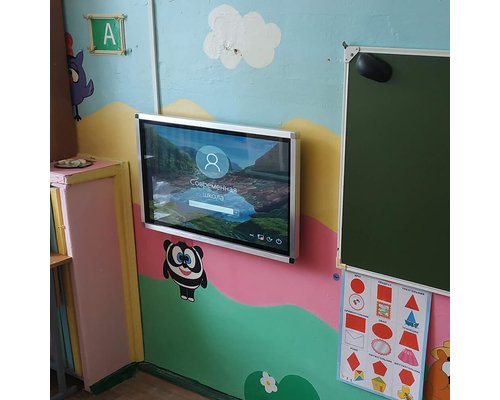 Интерактивная панель «New Touch 32»