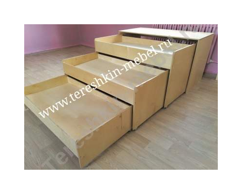 Кровать детская трехъярусная выкатная Фанера