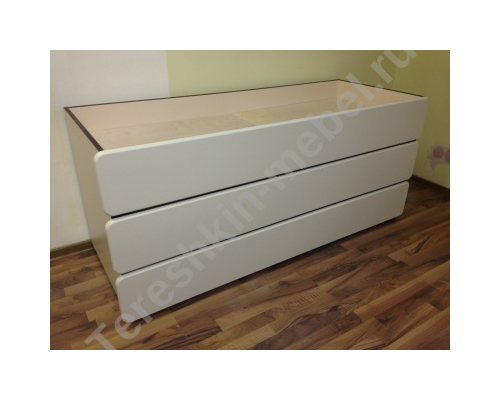 Кровать трехъярусная выкатная МДФ