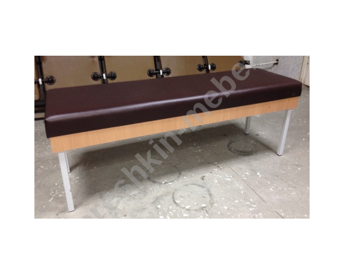 Банкетка мягкая трехместная