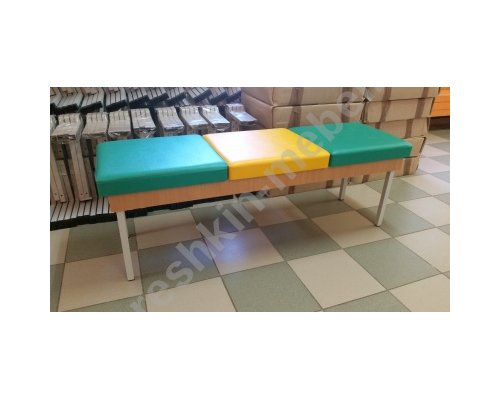 Банкетка мягкая трехместная