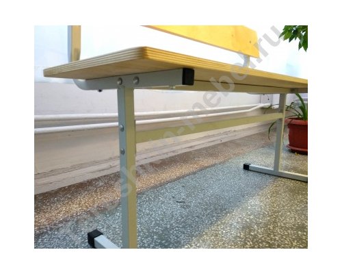 Скамья на металлокаркасе со спинкой фанера