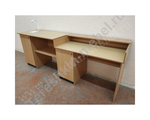 Стол демонстрационный для кабинета химии, физики