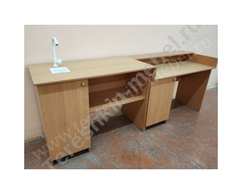 Стол демонстрационный для кабинета химии, физики