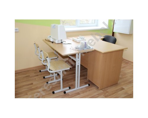 Стол для швейного оборудования Столешница с пластиковым покрытием