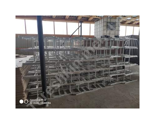 Стул казарменный