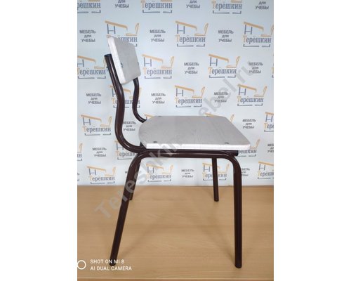Стул ученический на металлокаркассе