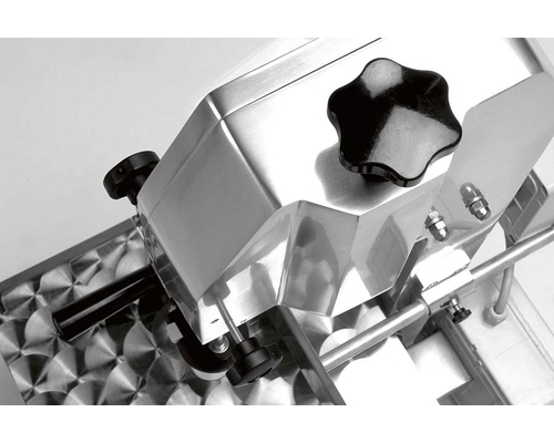 Пила для мяса Fama FSGM 106E (1600)